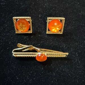 Vintage Swank Goldtone and Orange Starburst Cufflinks and Tie Clip Set